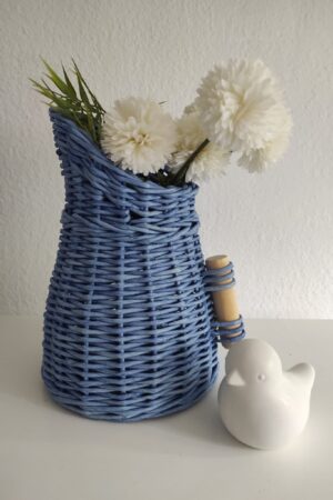 Džbánek v modrém kabátku